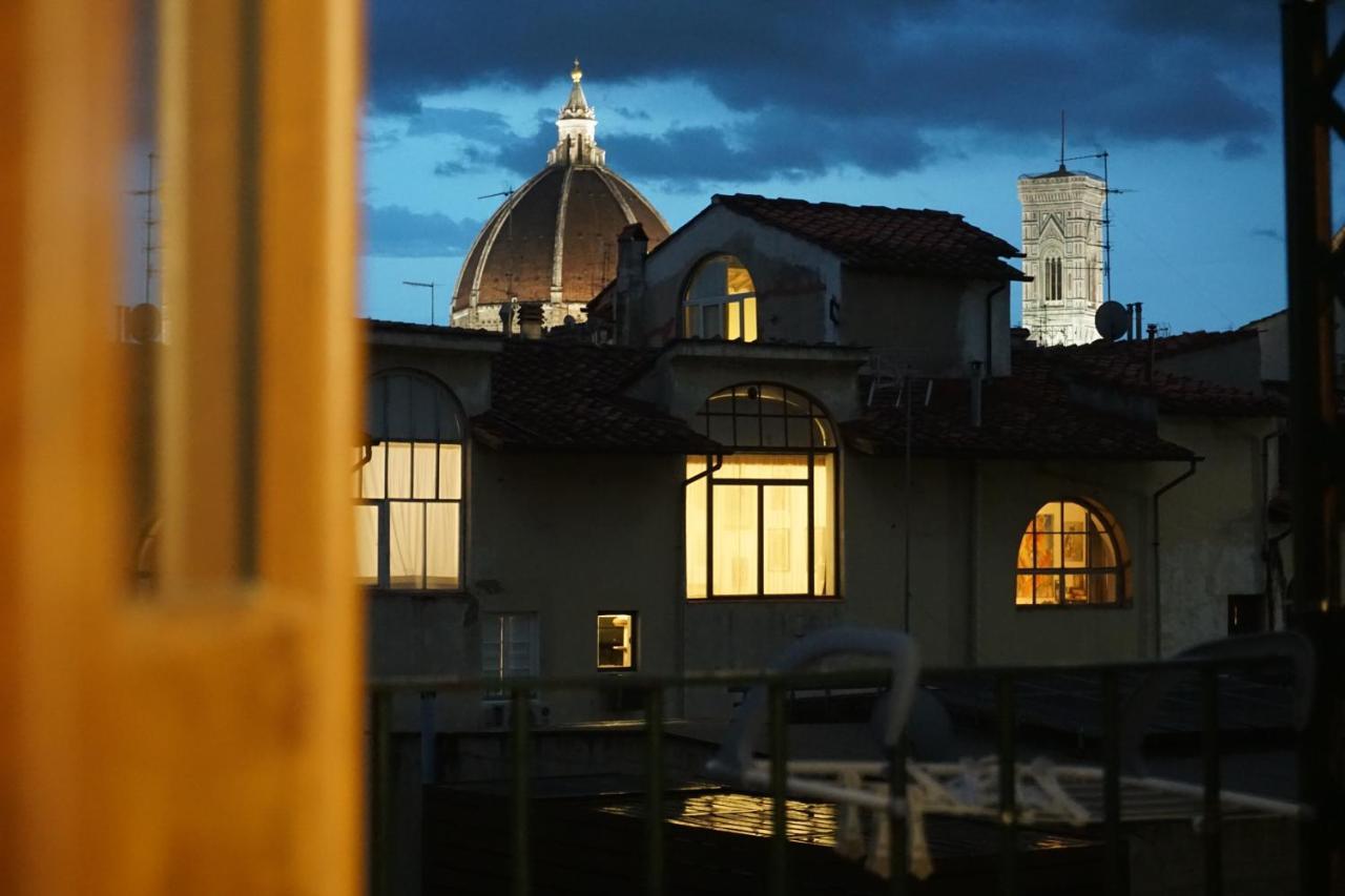 Holiday Rooms Firenze Bagian luar foto