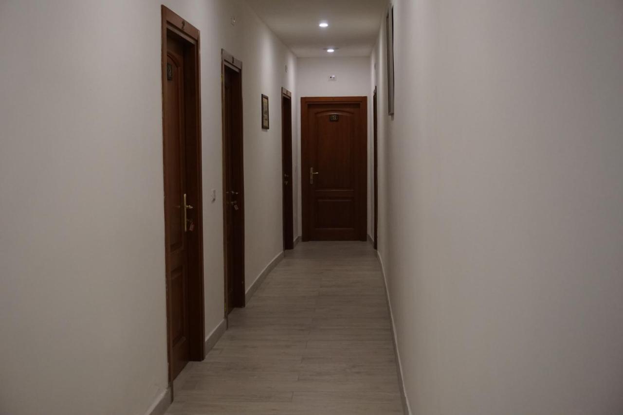Holiday Rooms Firenze Bagian luar foto