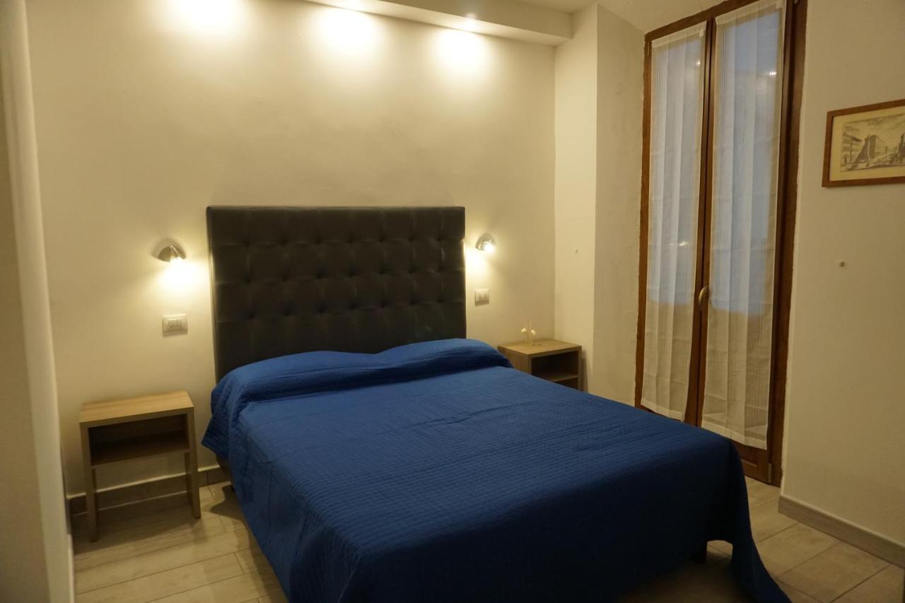 Holiday Rooms Firenze Bagian luar foto