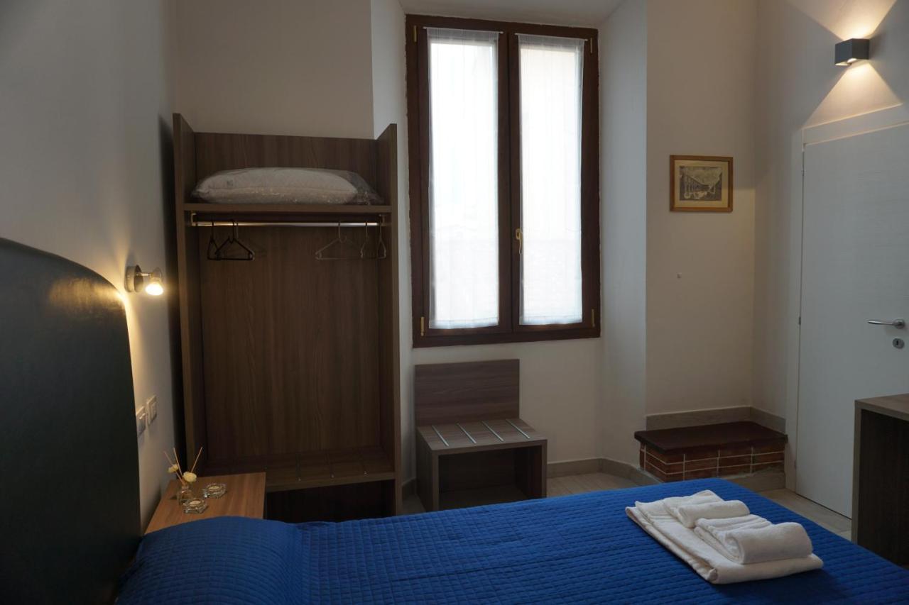 Holiday Rooms Firenze Bagian luar foto