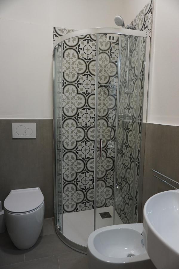 Holiday Rooms Firenze Bagian luar foto